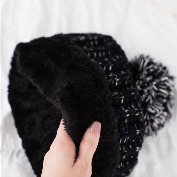 High Line Plush Lined Hat - Picture 3 of 6